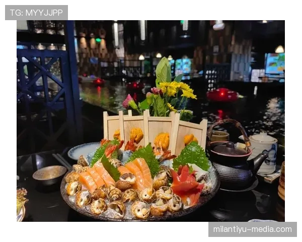 丁霞训练完直接打车去吃人均三千的日料？